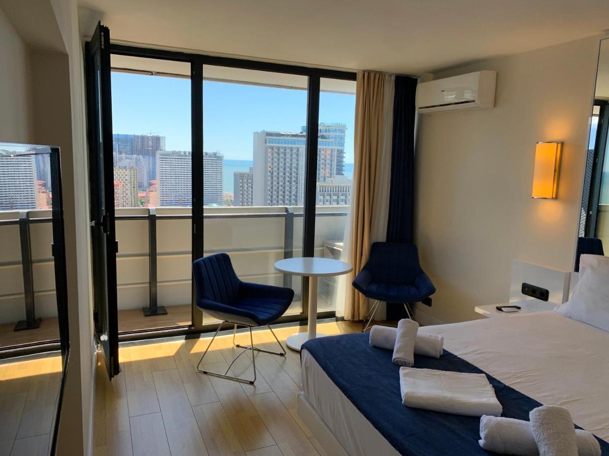 Vip Aparthotel Orbi City Sea View Батуми Екстериор снимка