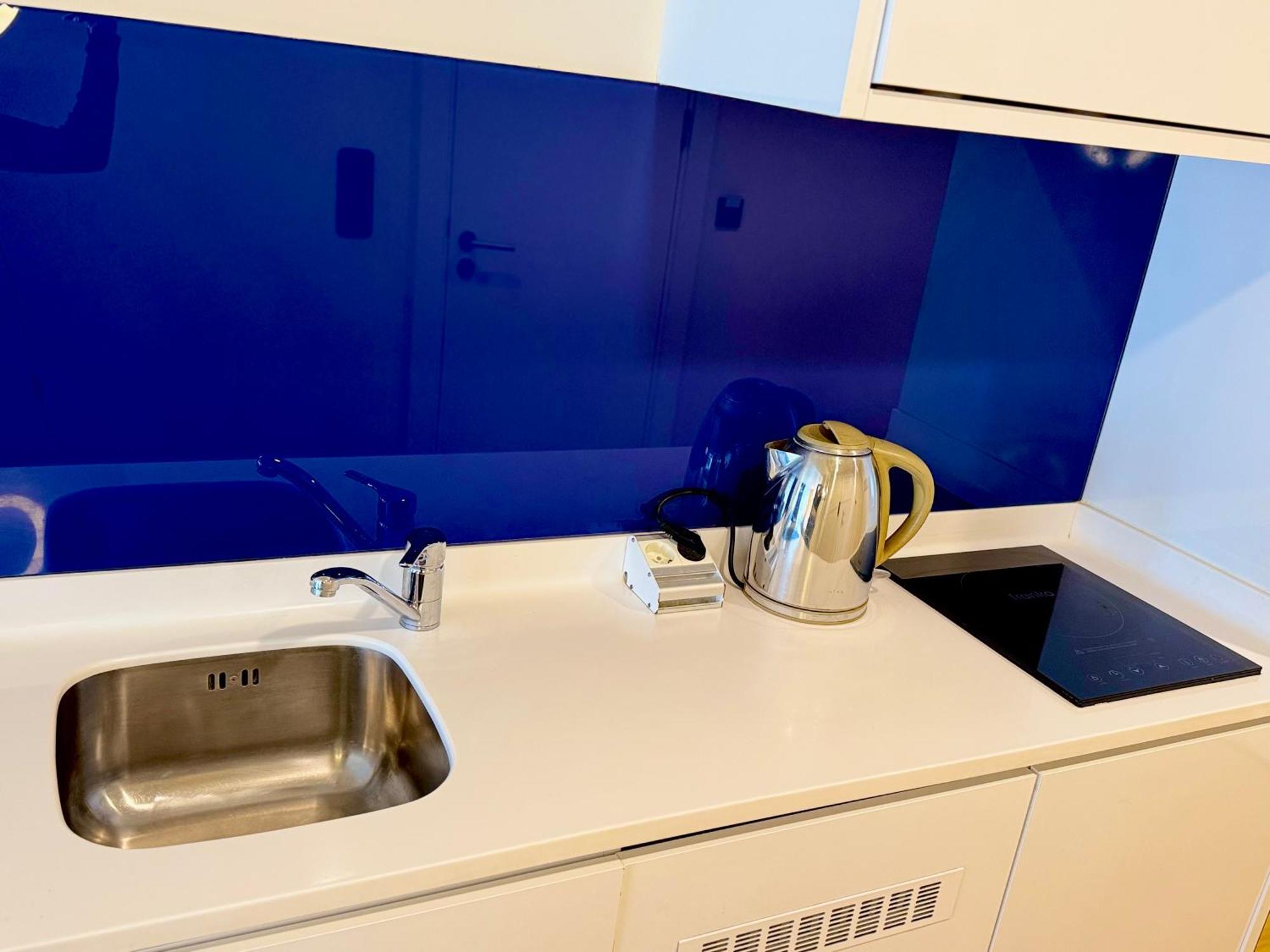 Vip Aparthotel Orbi City Sea View Батуми Екстериор снимка